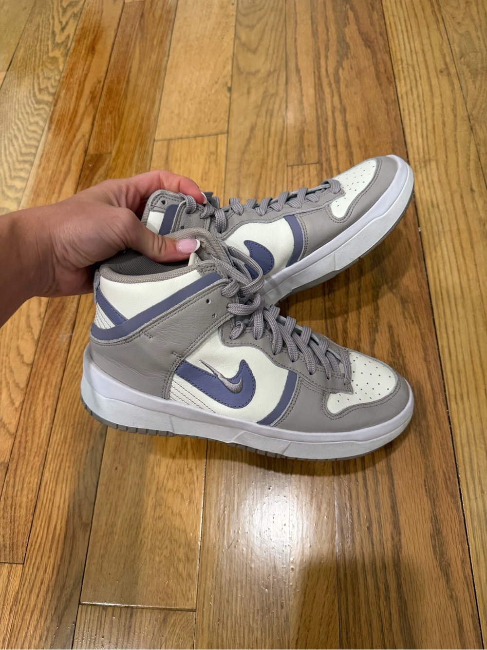 Nike Men’s High-Top Sneakers in Gray, White and Purple